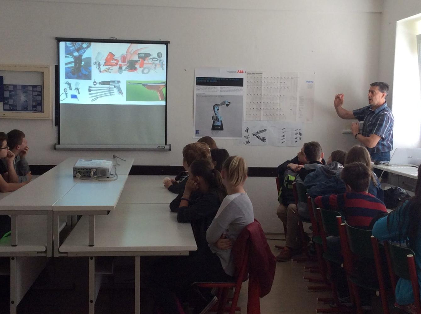 Sedmáci na TECHNOhrátkách - 1