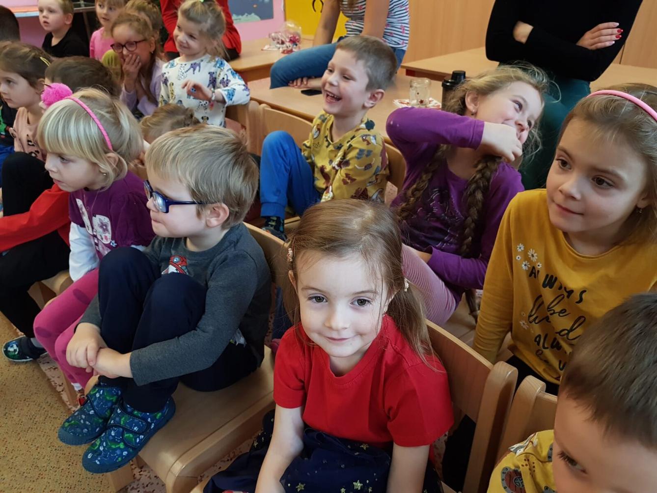 divadýlko: ,,JAK ČERTÍ JELITO A KOPYTO VAŘILI VTIPNOU KAŠI" - 1