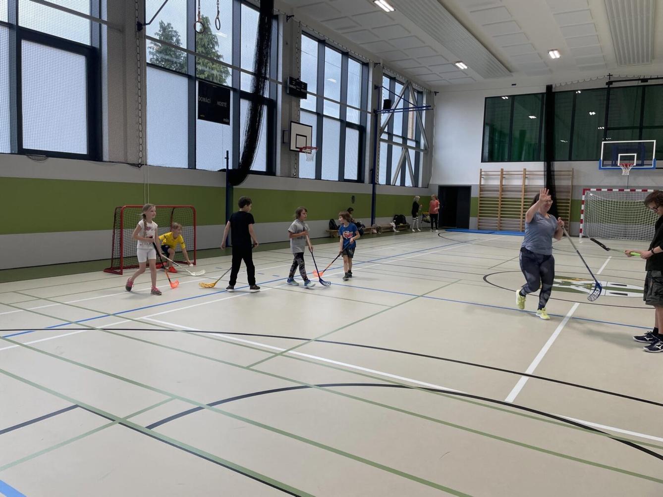 Sportovní odpoledne s rodiči - školní družina - 1