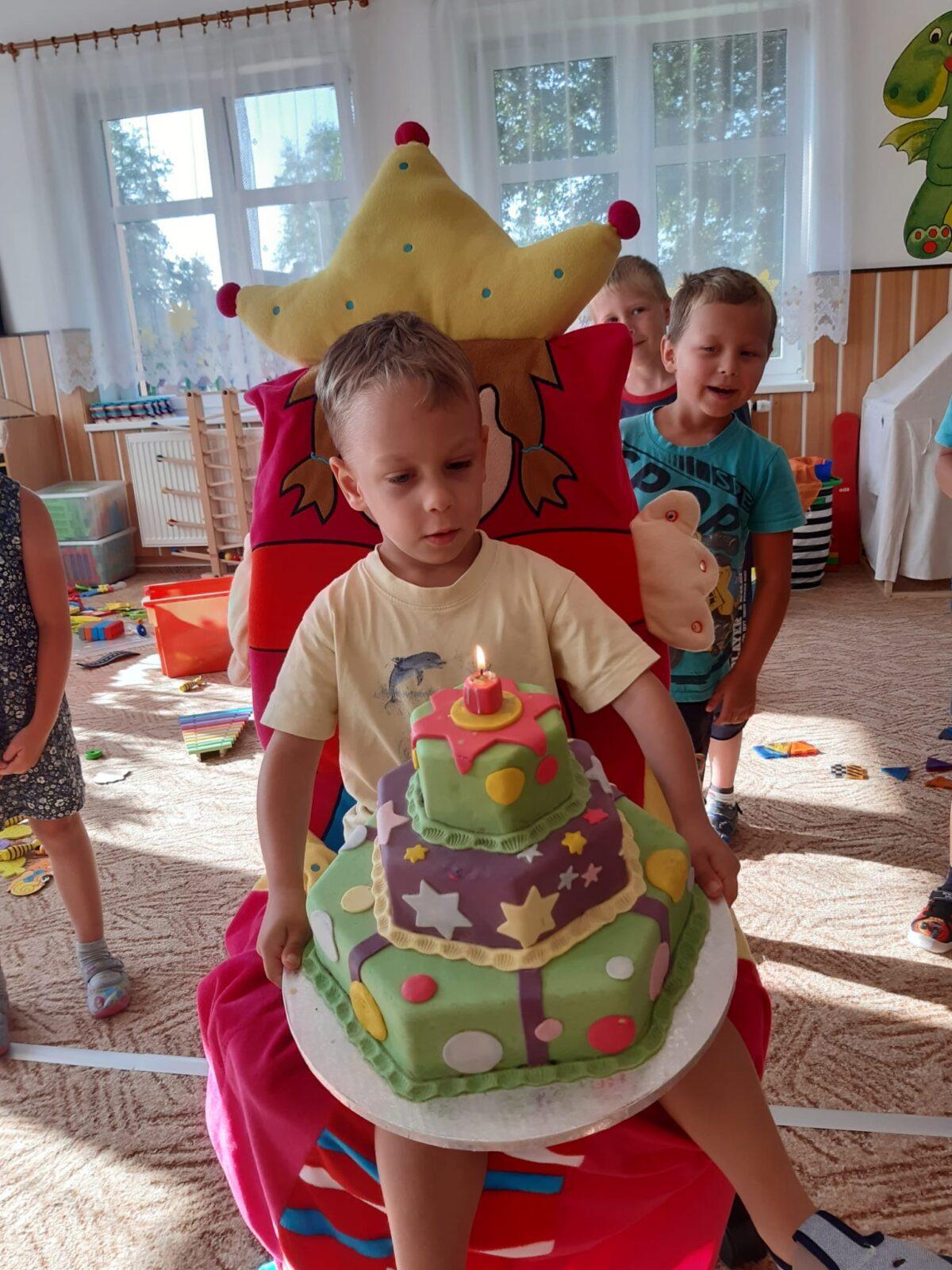 Toníček slaví narozeniny - 1