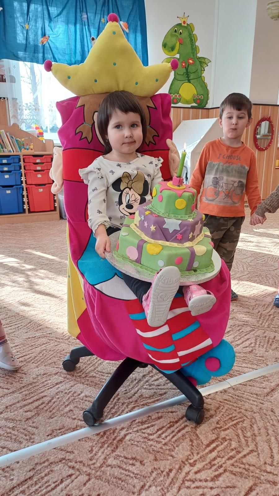 Rebečka slaví narozeniny - 1