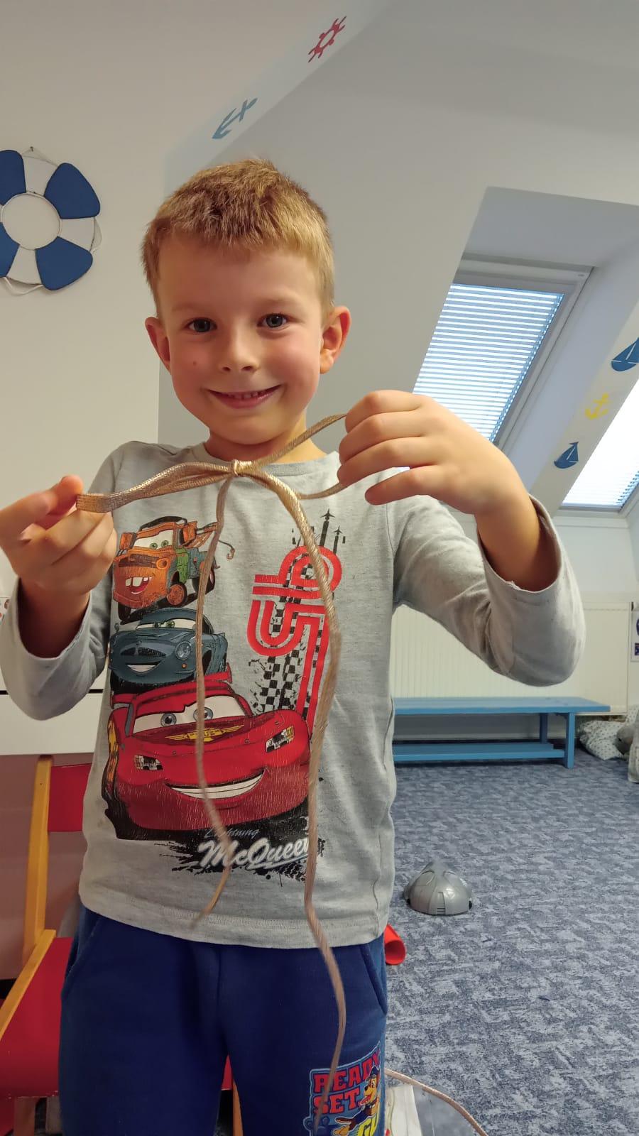 Soutěž o zlatou tkaničku - 1