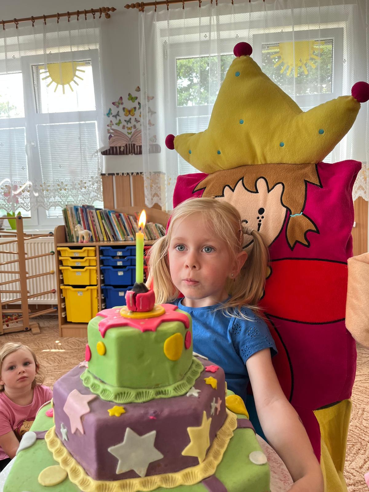 viktorka slaví narozeniny - 2