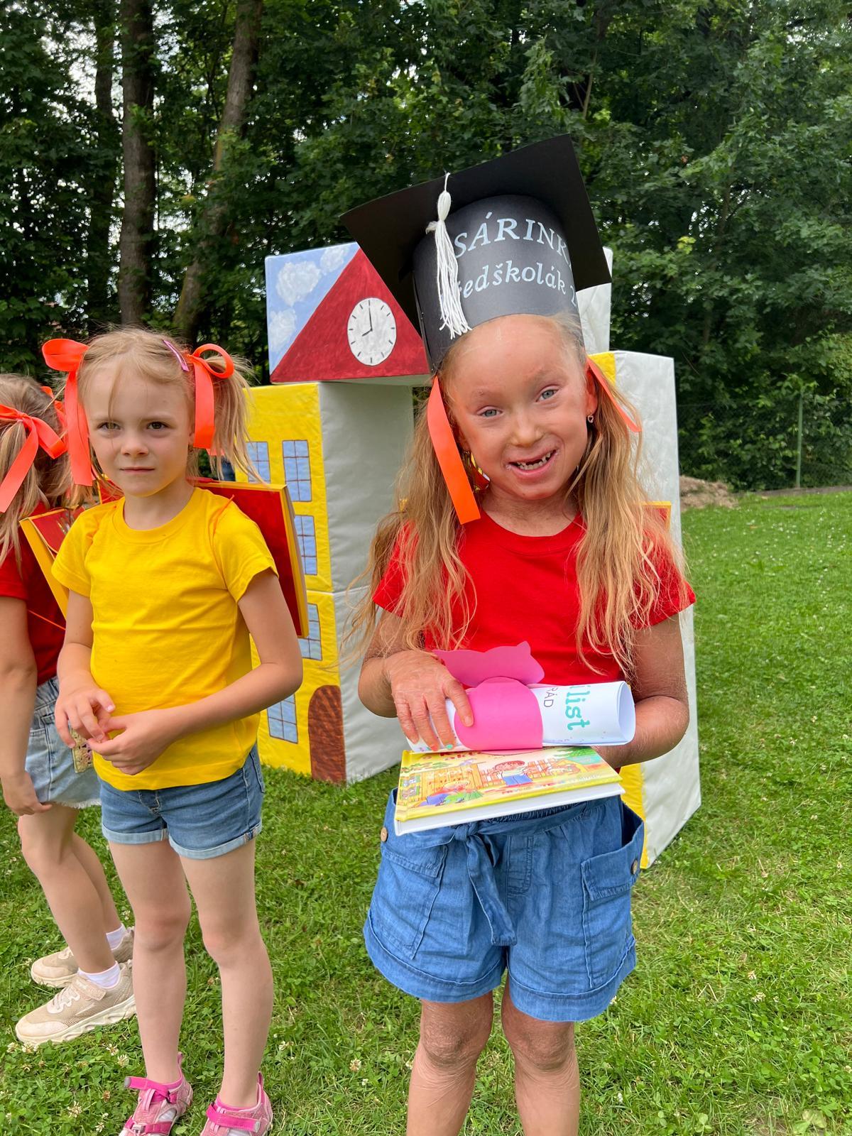 ZAHRADNÍ SLAVNOST - 3