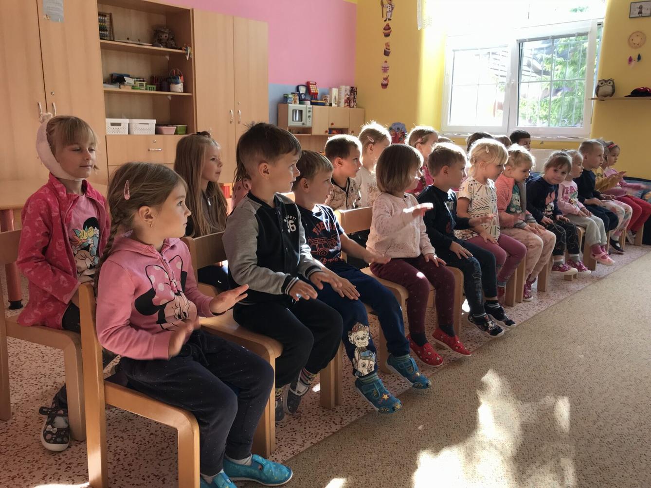 DIVADÉLKO U DVOU SLUNCÍ: ,,O NANYNCE" - 1