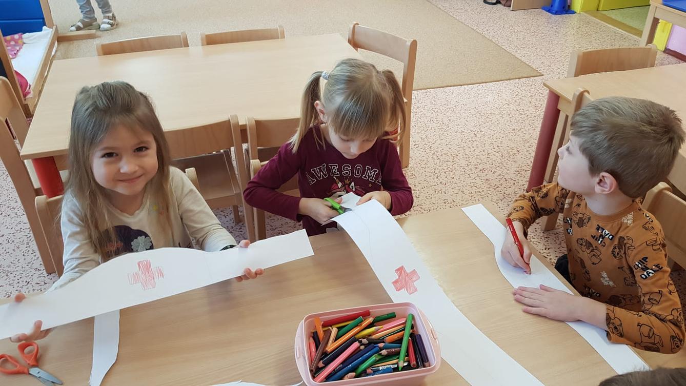 SOVIČKY: ,,ZDRAVÍ,NEMOC - KDYŽ ALENKA STŮNĚ" - 1