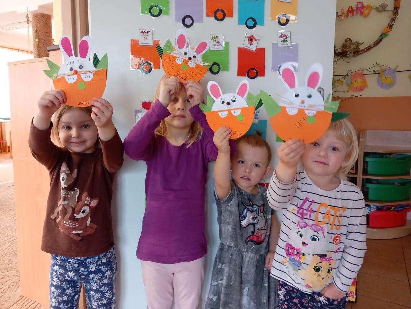 Velikonoční hrátky a vyrábění u dráčků - 2