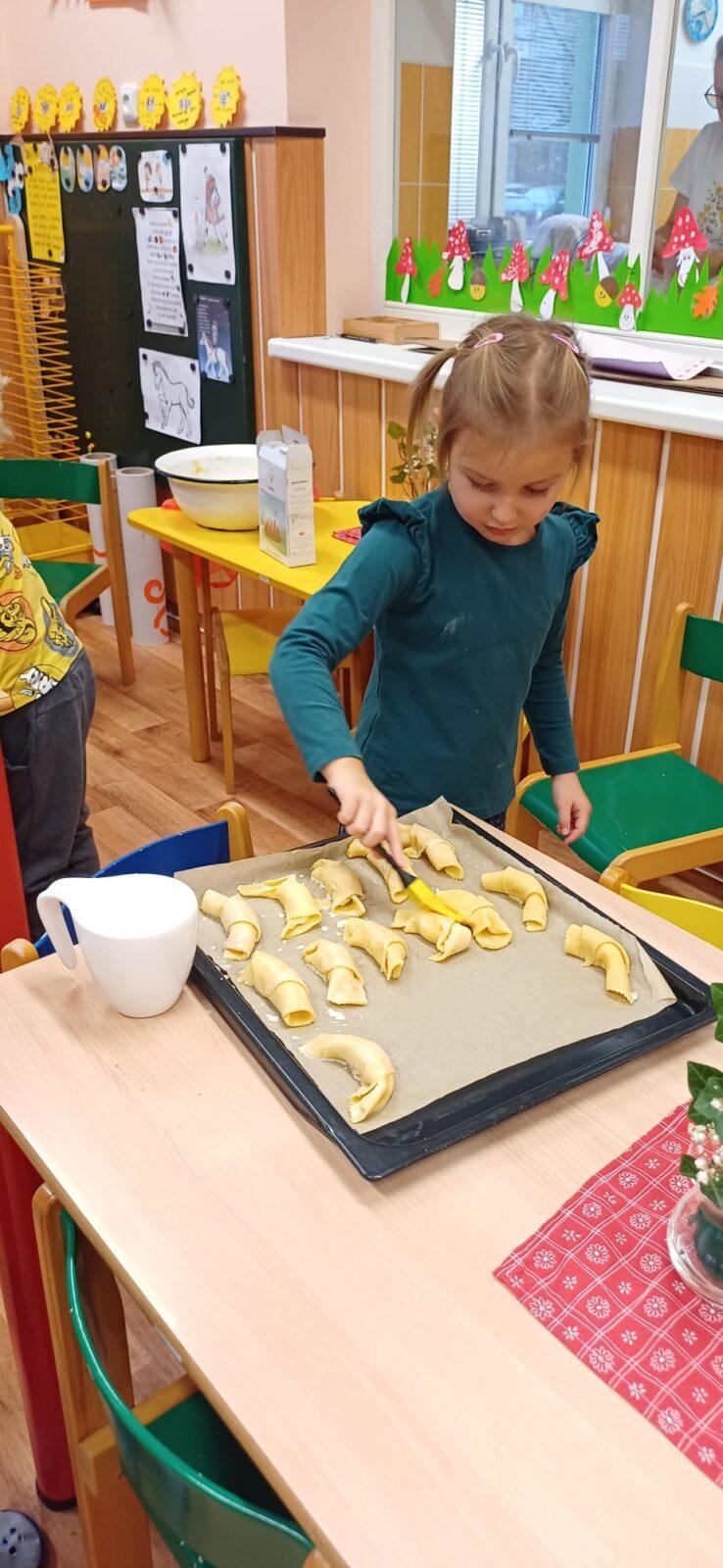 pečení svatomartinských rohlíčků - 1