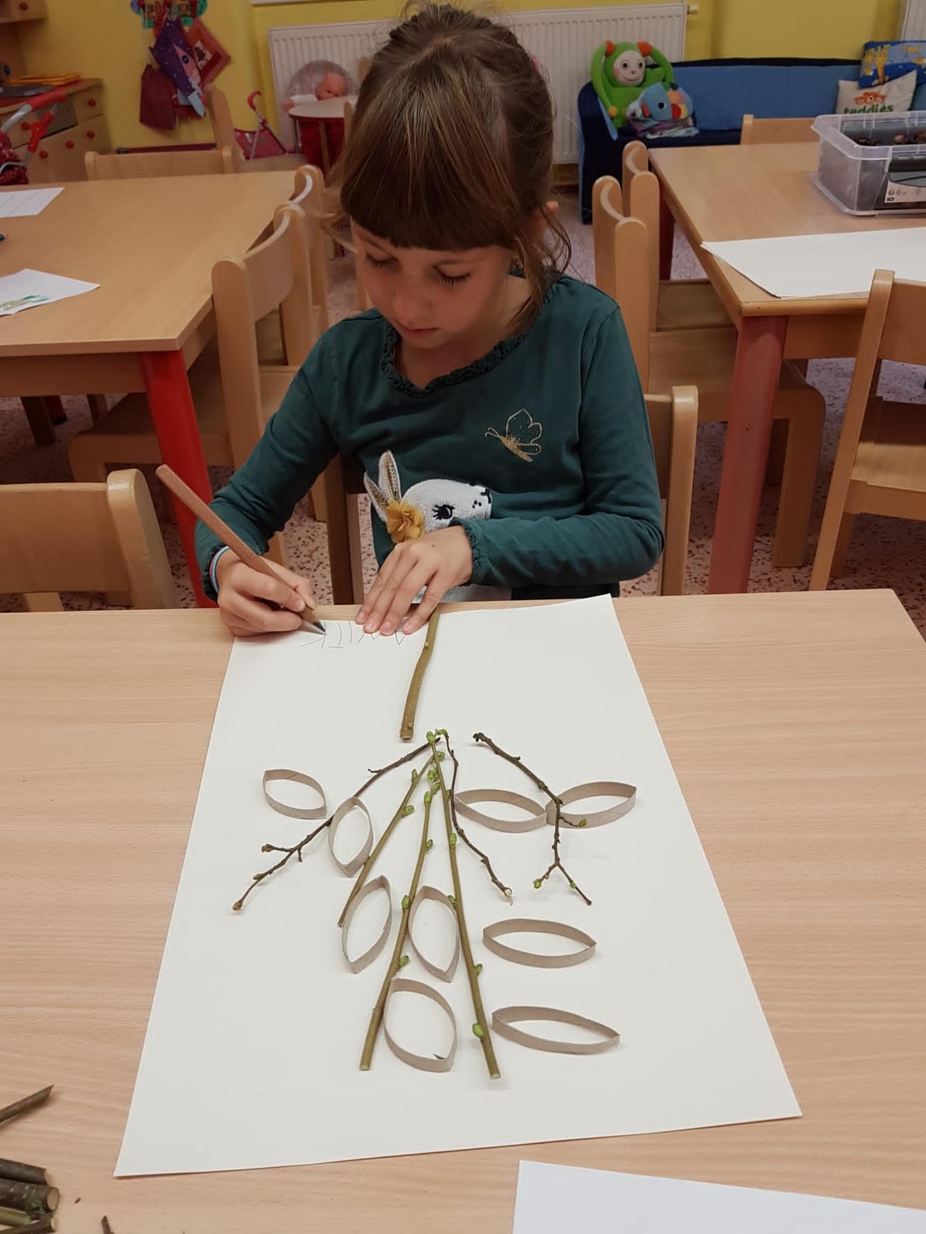 SOVIČKY: ,,LISTÍ ŽLOUTNE, POLETUJE" - 7