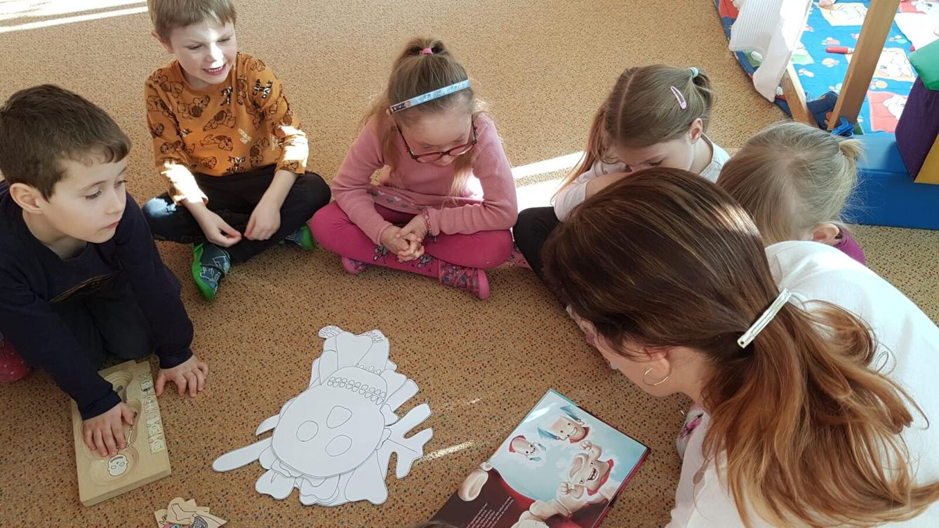 SOVIČKY: ,,ZDRAVÍ,NEMOC - KDYŽ ALENKA STŮNĚ" - 8