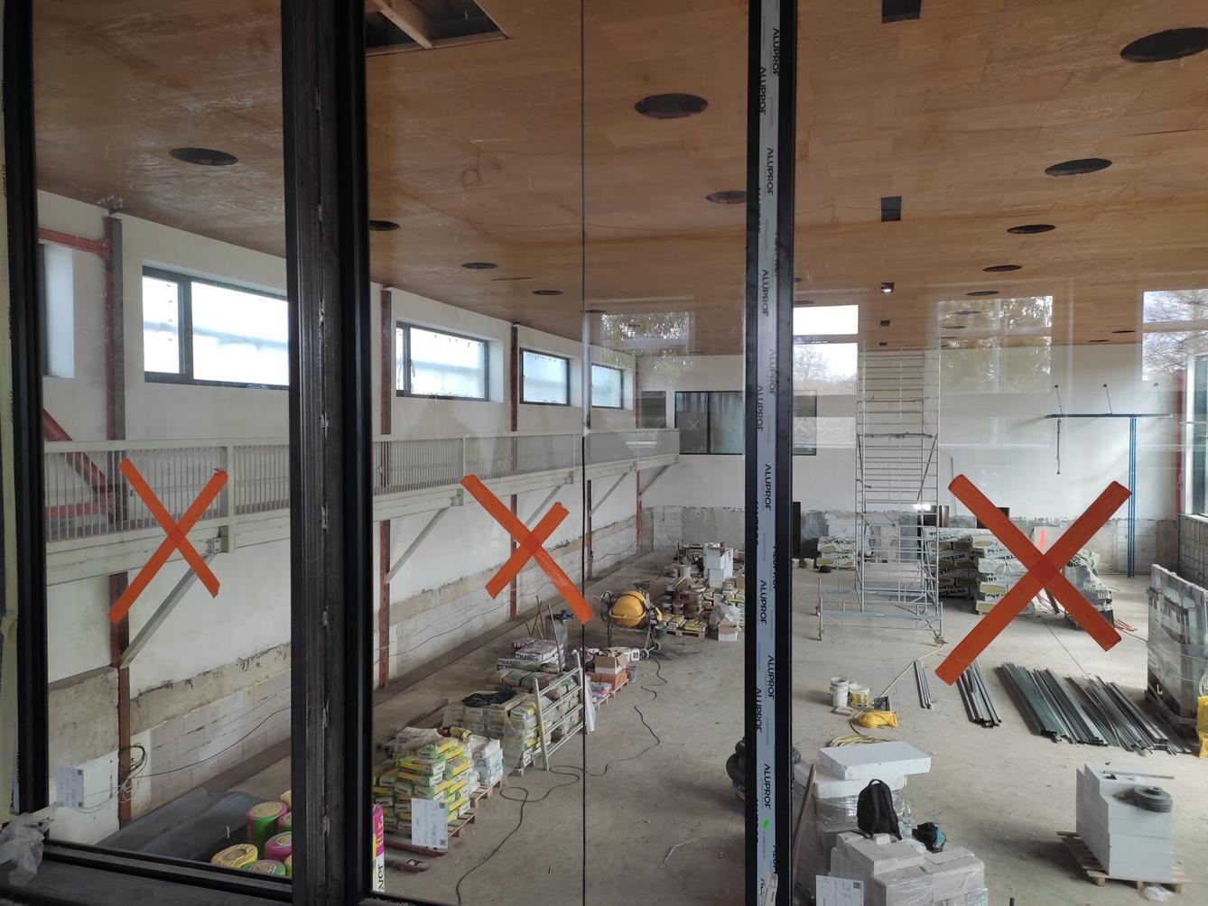 Stavební práce v tělocvičně - 11