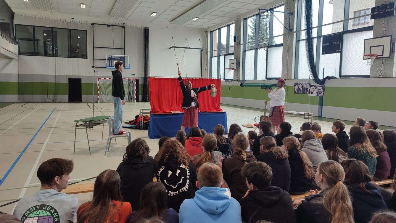 Divadélko pro školy - 2. stupeň - 1