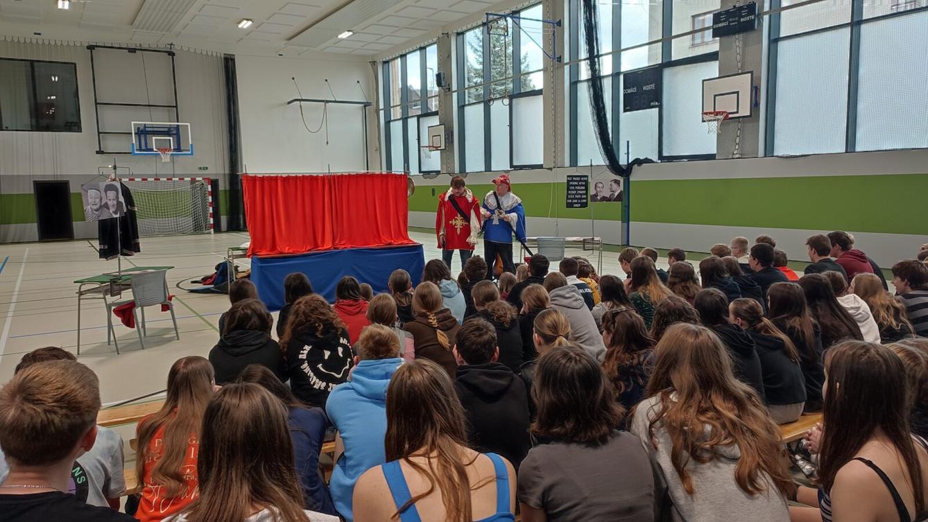 Divadélko pro školy - 2. stupeň - 2