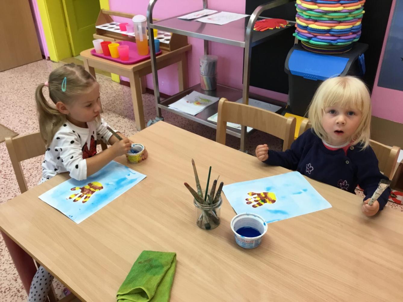 týdenní  projekt: ,,od kytičky k medu" - 11