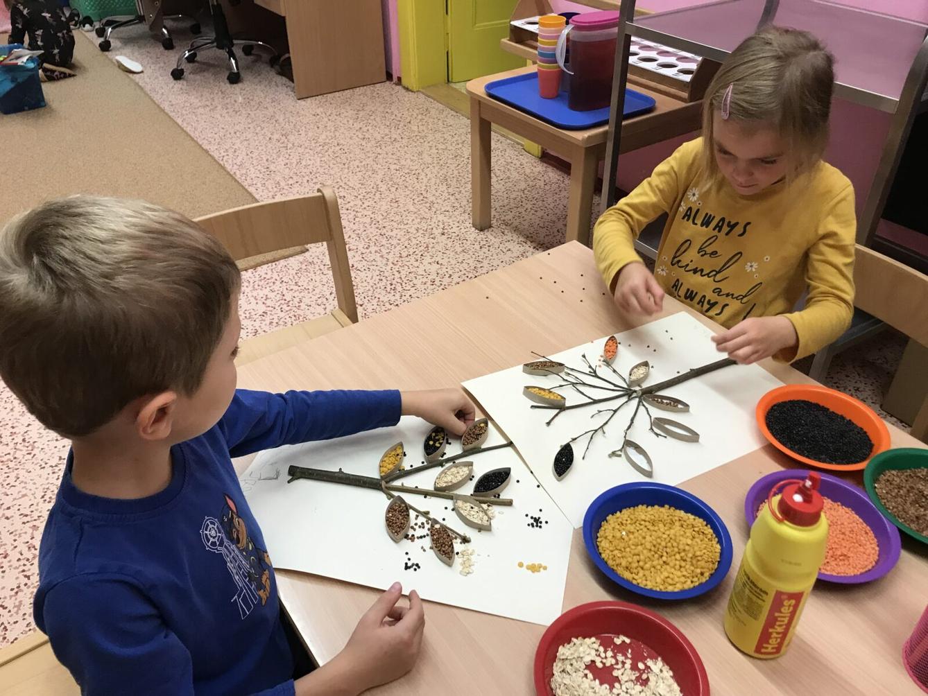 SOVIČKY: ,,LISTÍ ŽLOUTNE, POLETUJE" - 10