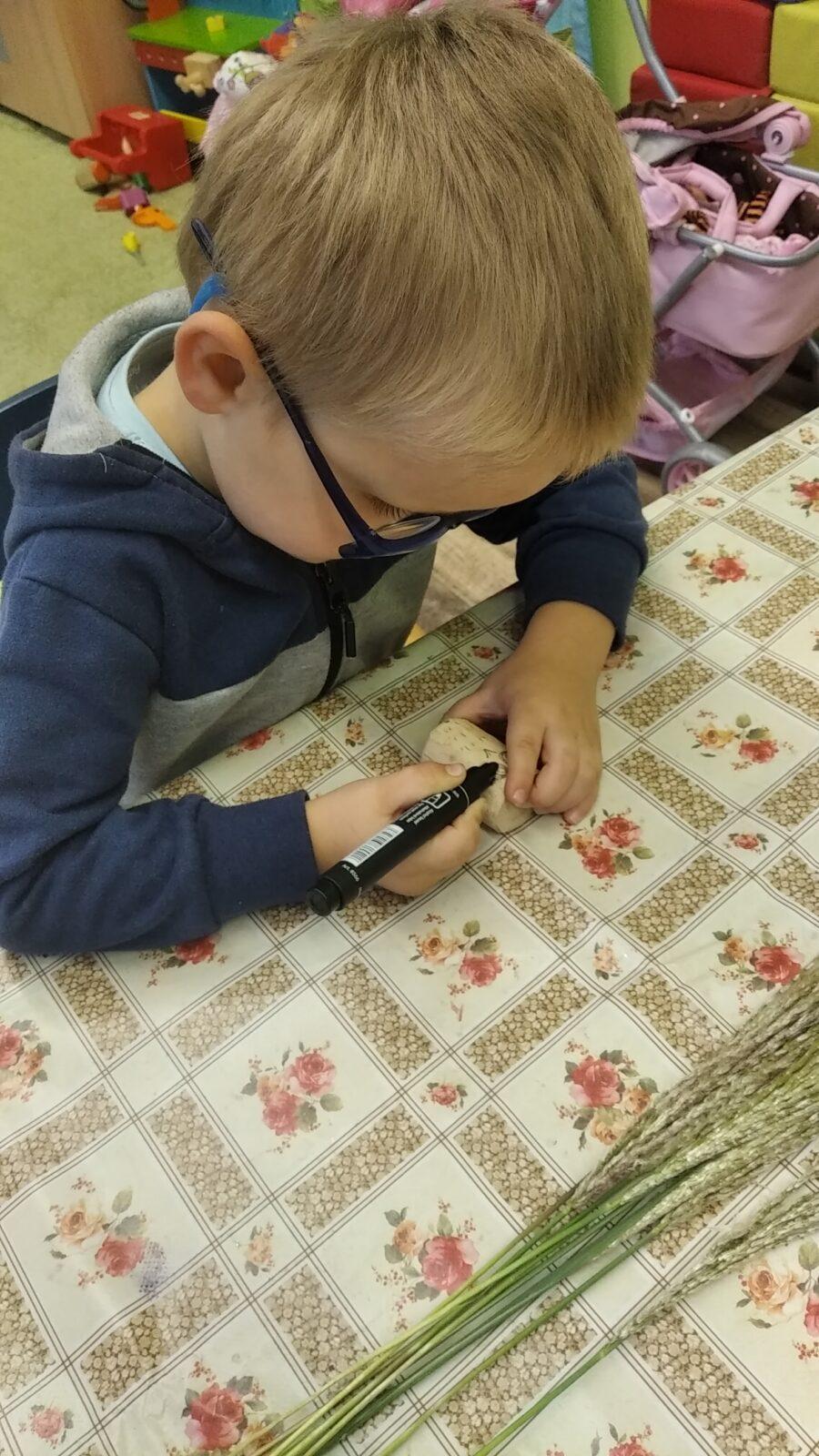 broučci: lesní dobrodružství se sovičkou jůlinkou - 20