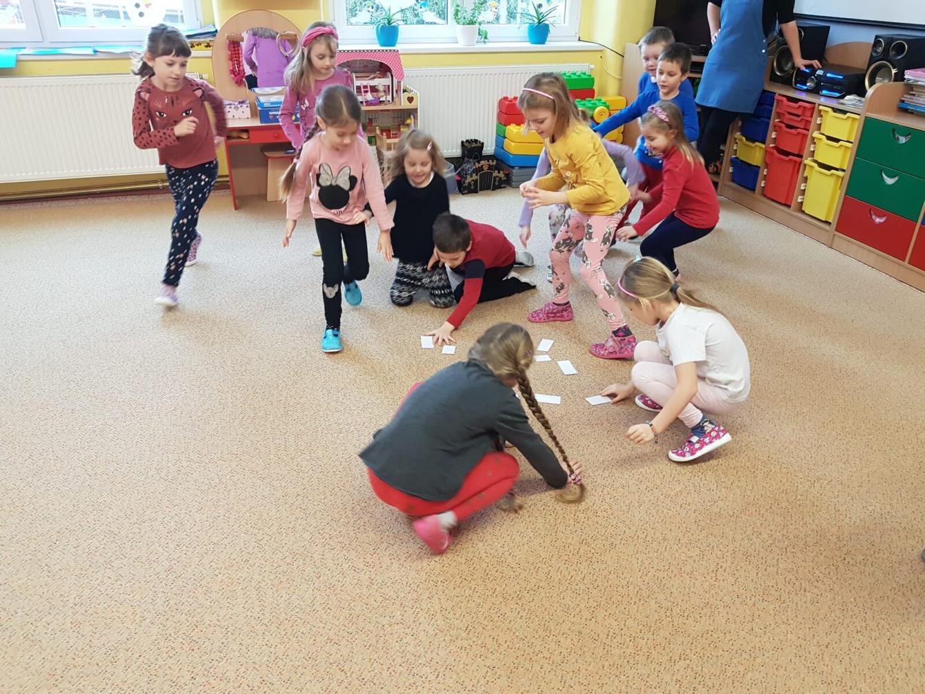 SOVIČKY: ,,ZVÍŘATA A PTÁCI V ZIMĚ" - 15