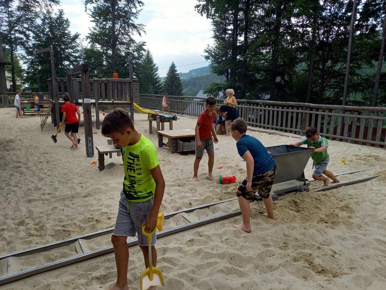 Výlet 5.A a 5.B - 13