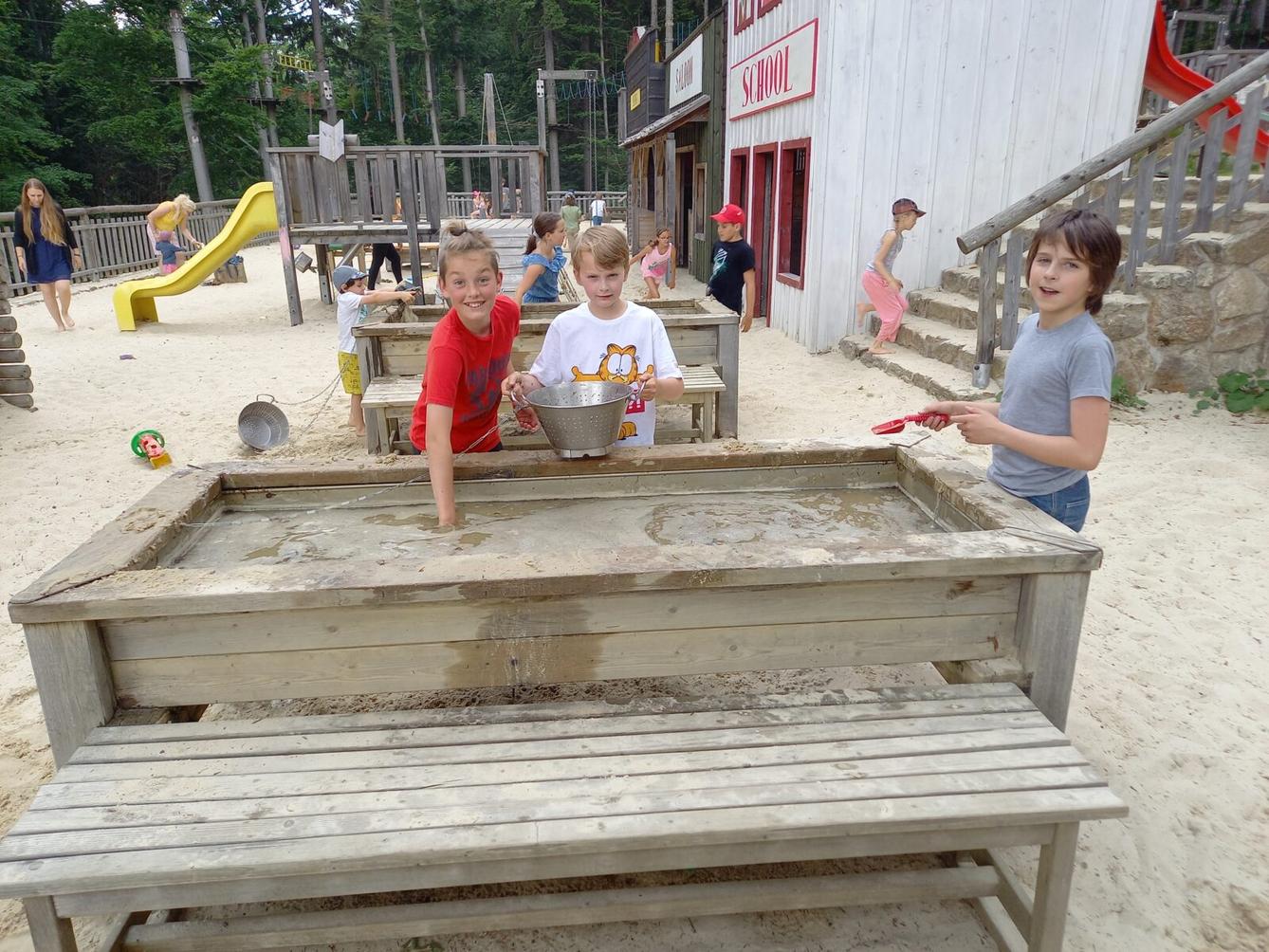 Výlet 5.A a 5.B - 15