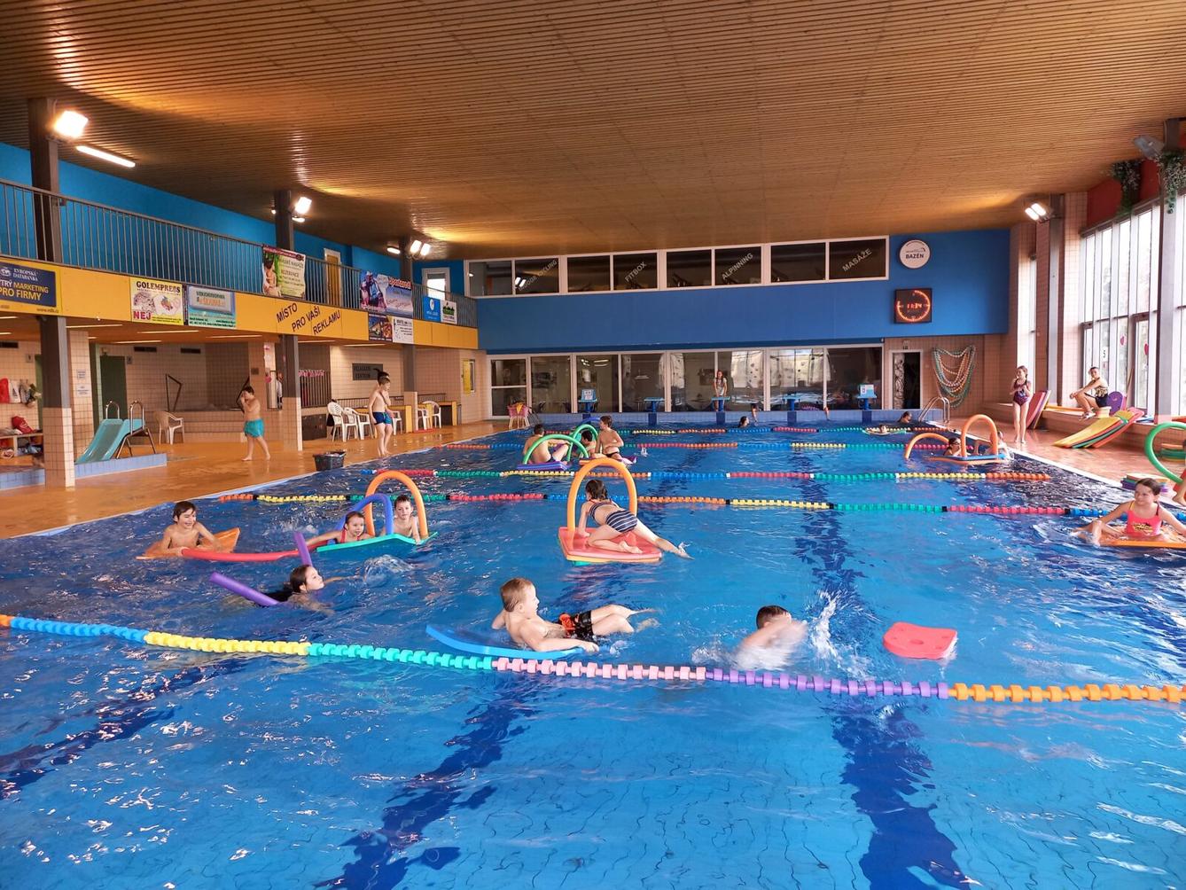 Zahájení plaveckého výcviku - 1. a 5. třída - 24