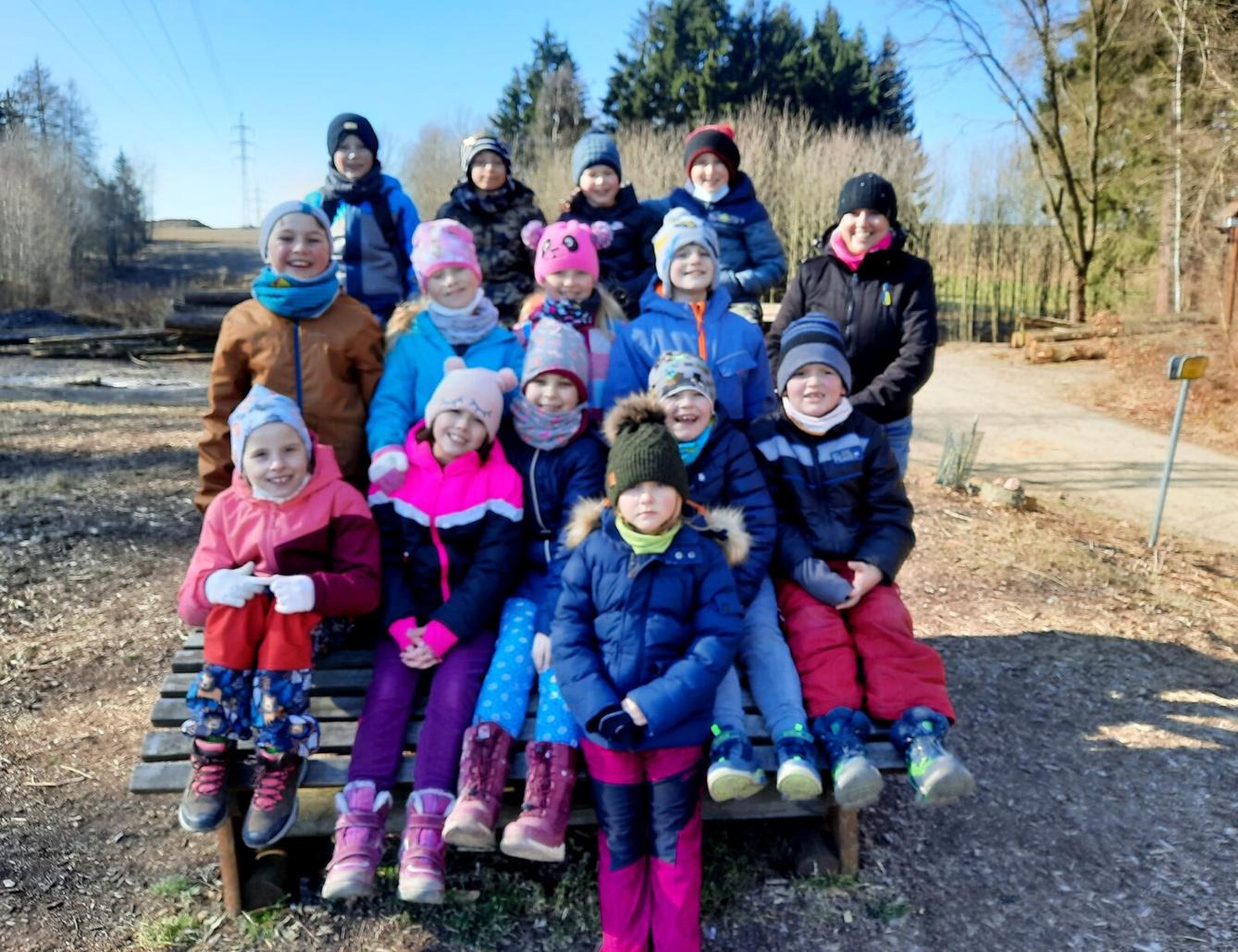 11. 3. Přírodovědná vycházka do lesa, 2. třída - 2