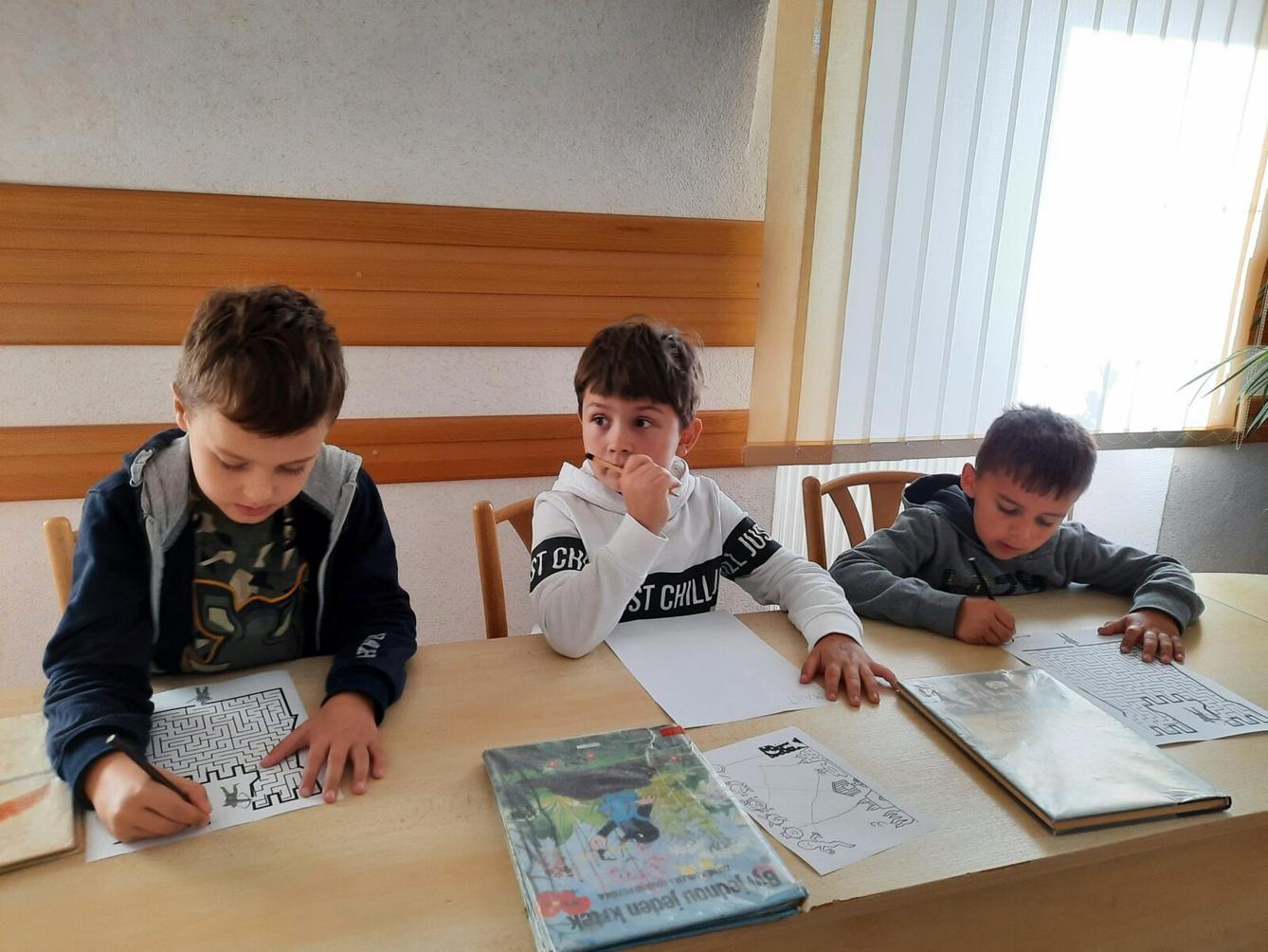 5. 10. - 1.B v obecní knihovně - 16