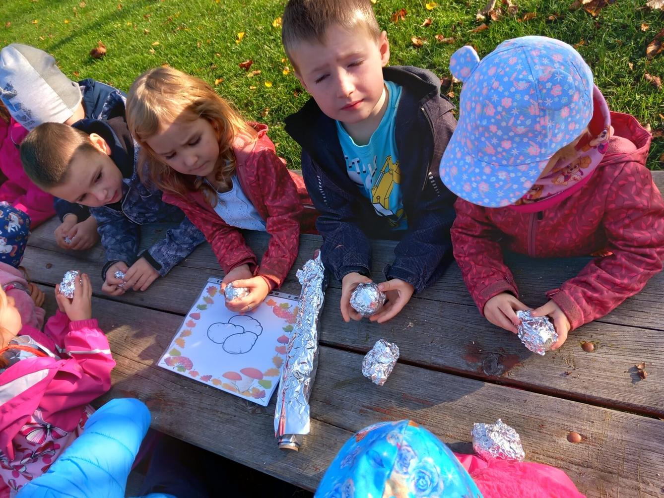 Bramborování 2022 - MŠ Korálek - 2