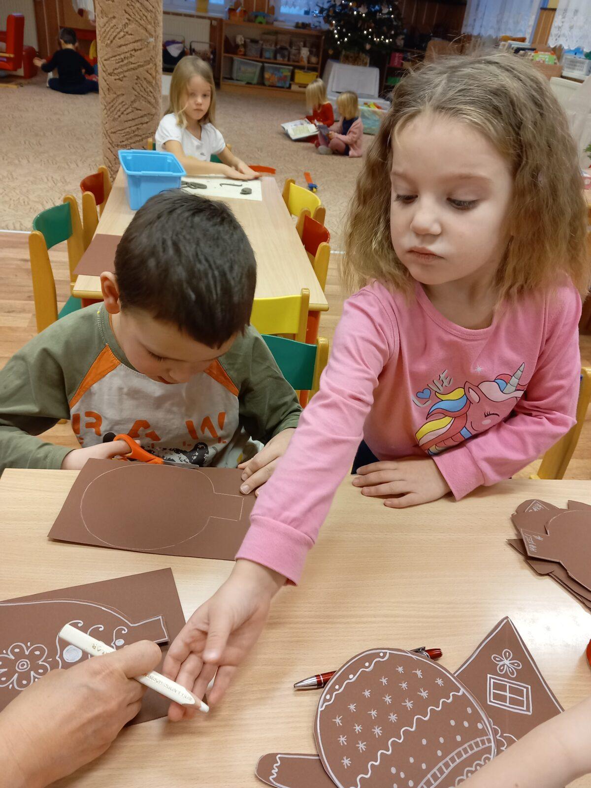 Dráčci s Námořníky při adventním vyrábění... - 14