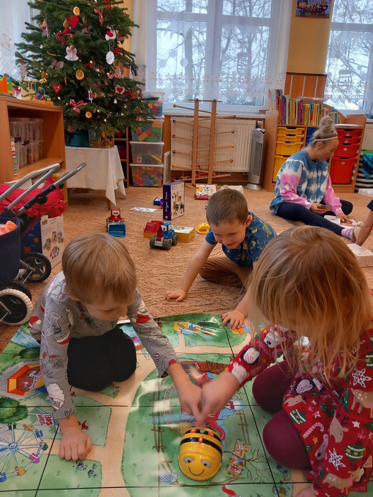 Hledání vánočního pokladu a dárečky od Ježíška... - 9