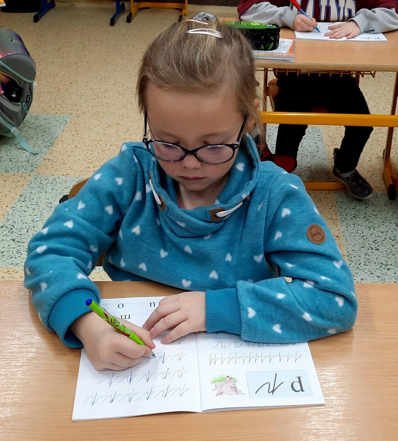 20. 12. Předávání pera v 1.B - 9