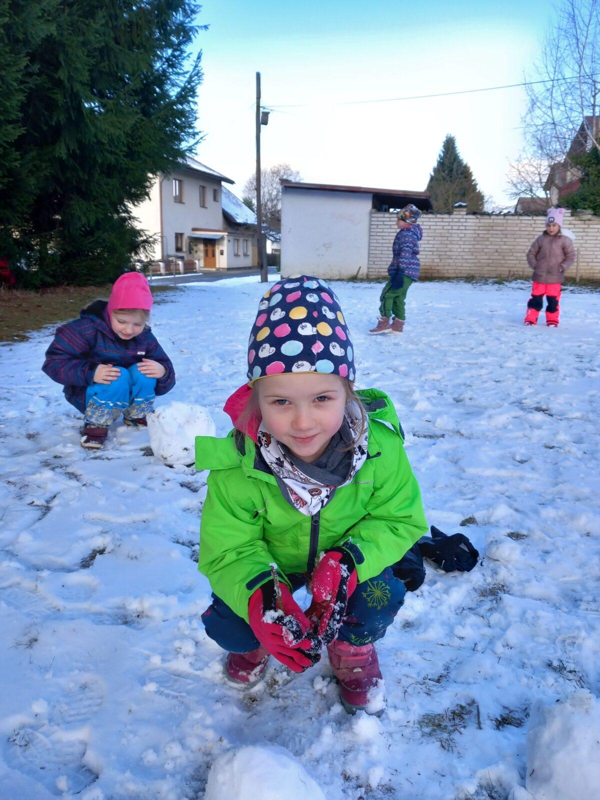 Stavíme sněhuláky! - 3
