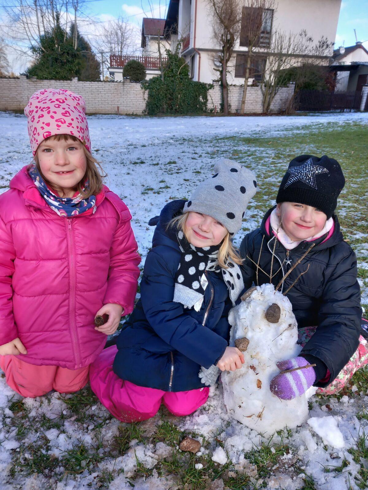 Stavíme sněhuláky! - 9