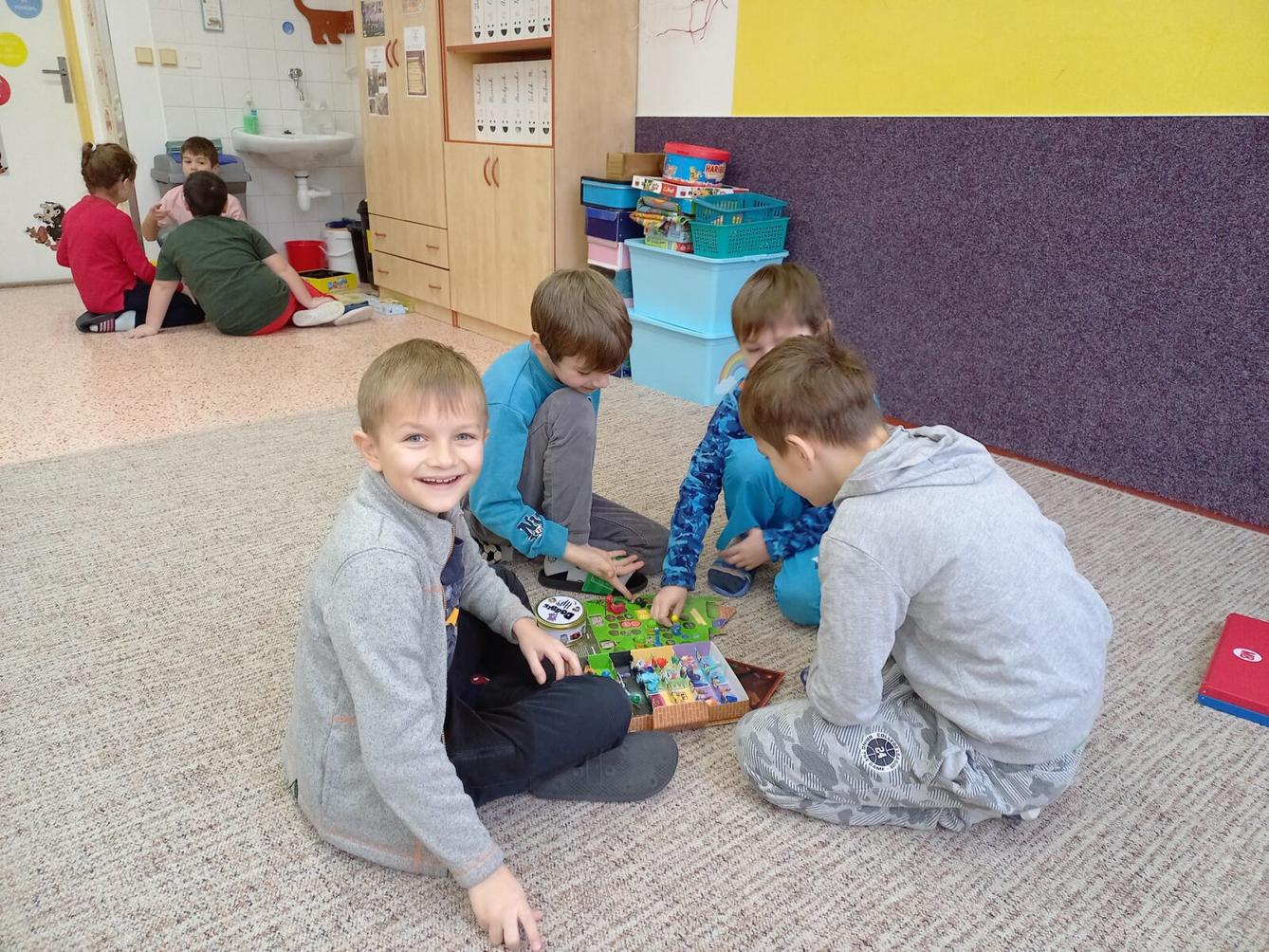 Škola (s) hrou ve 2. třídě - 4