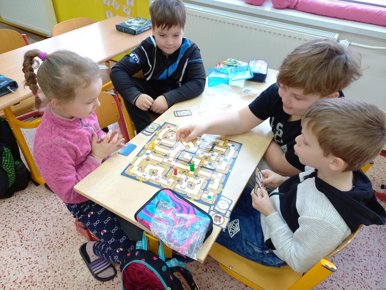 Škola (s) hrou ve 2. třídě - 6