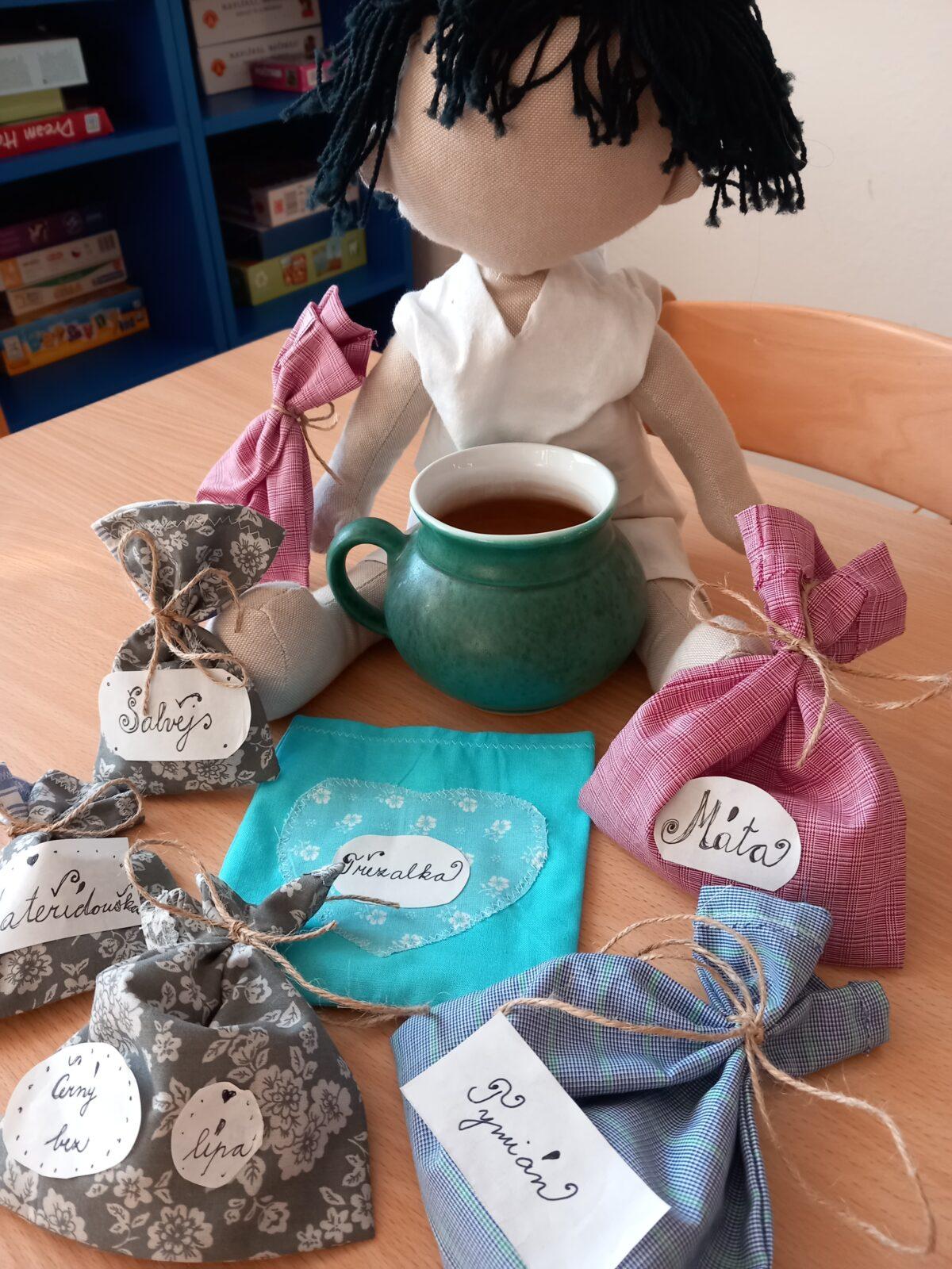 Jak jsme uzdravily Človíčka bylinkovým čajem... - 1