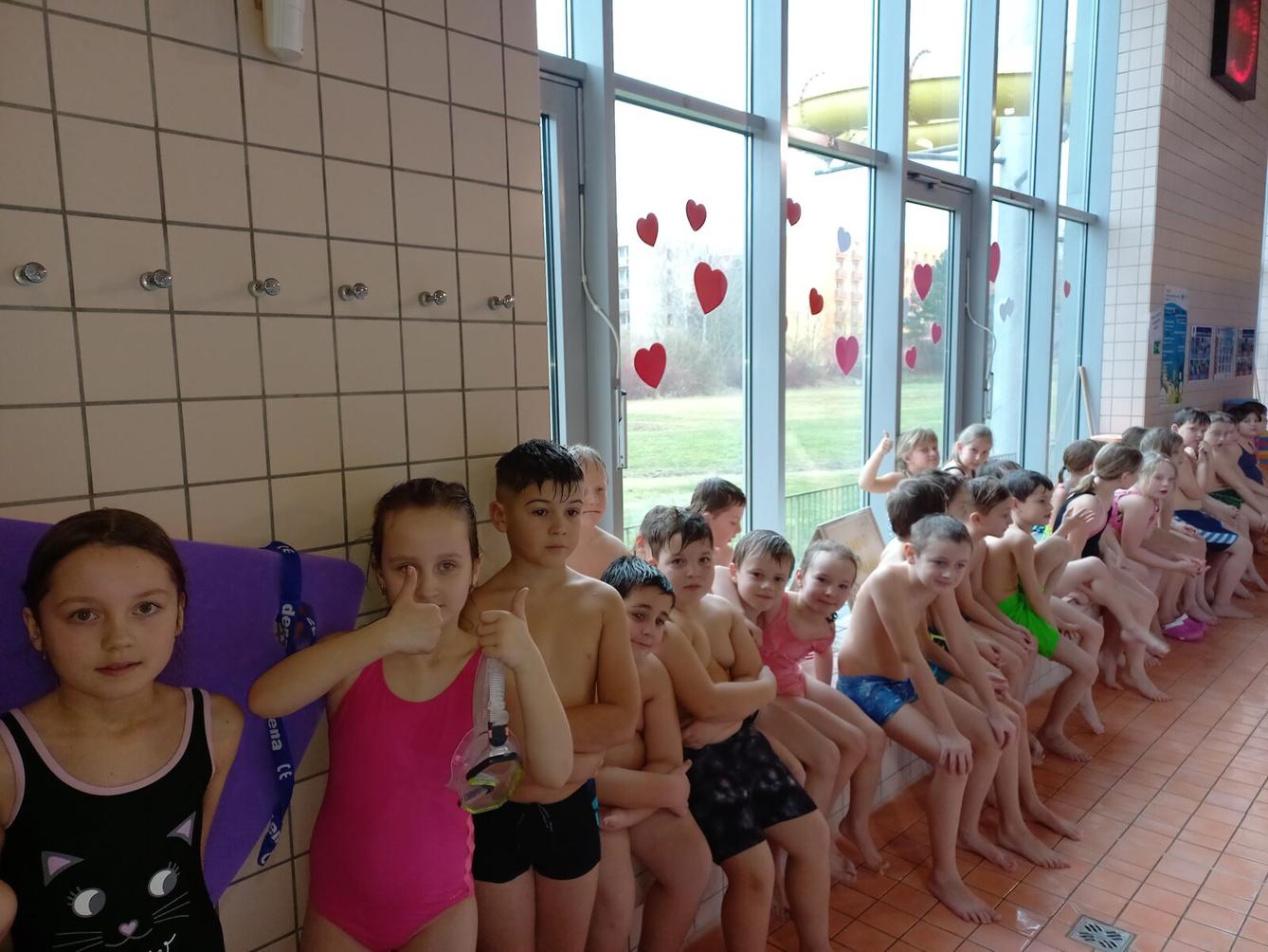 Zahájení plavecké výuky ve 2., 3., a 4. třídě - 1