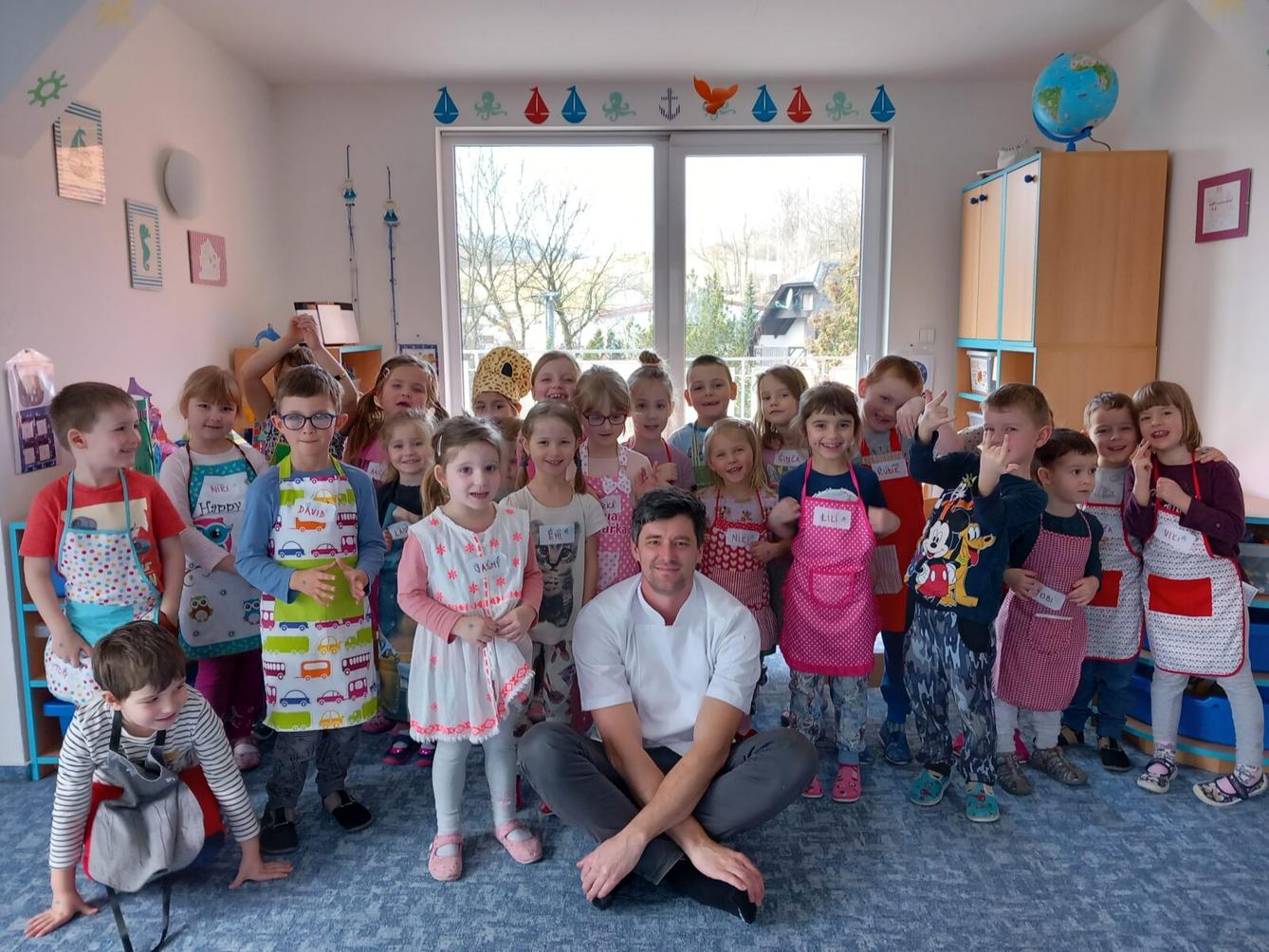 Pan kuchař a pečení muffinů - 32