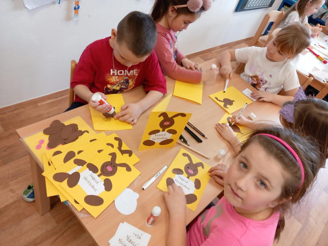 Kamínek mého domova aneb vítání jara - 11