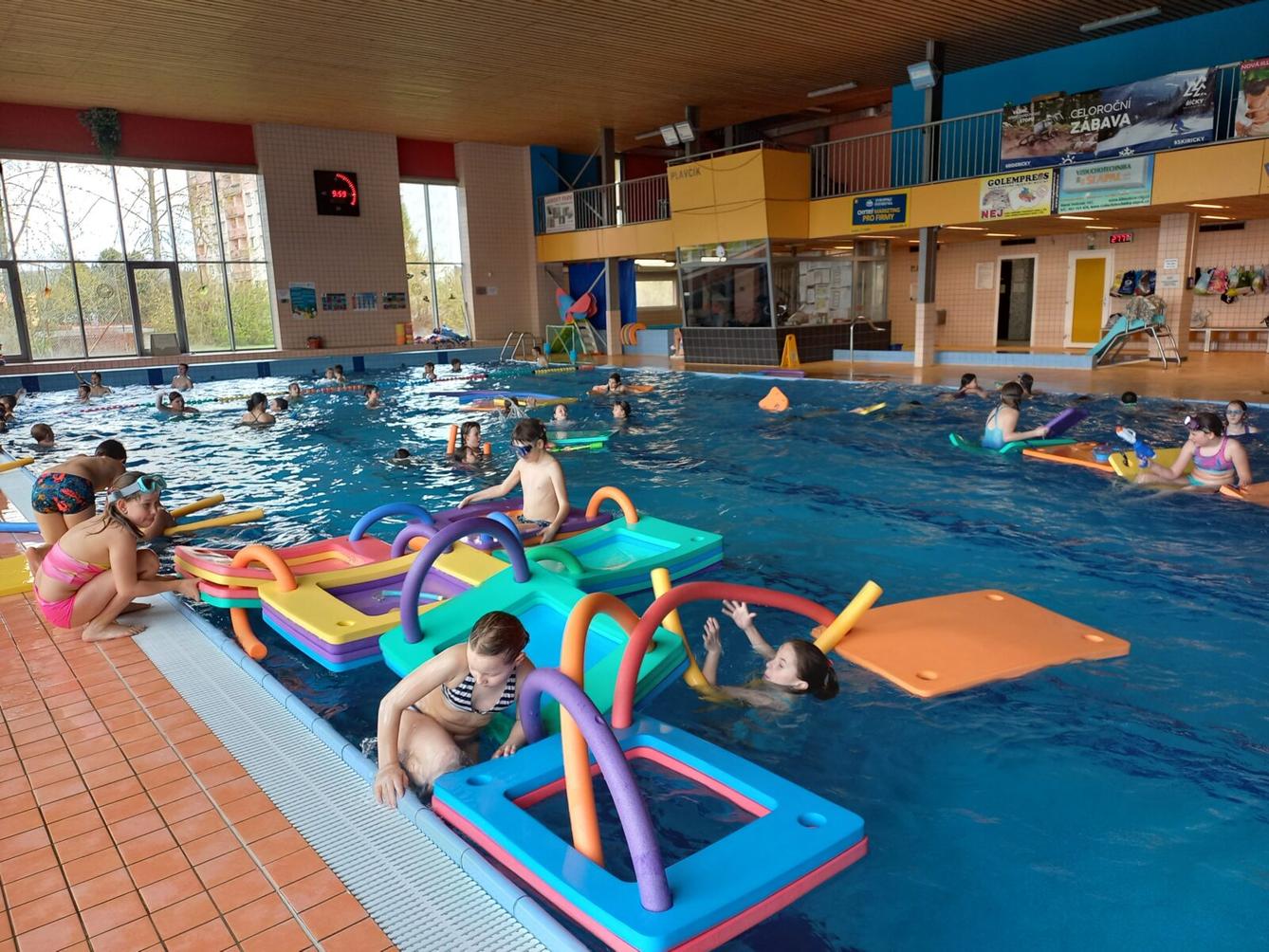 Ukončení plaveckého výcviku ve 2., 3. a 4. třídě - 1