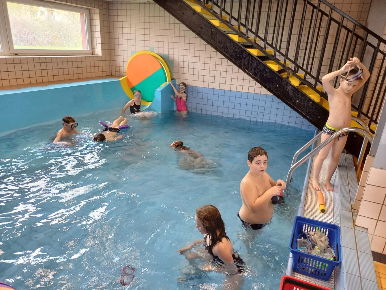 Ukončení plaveckého výcviku ve 2., 3. a 4. třídě - 3