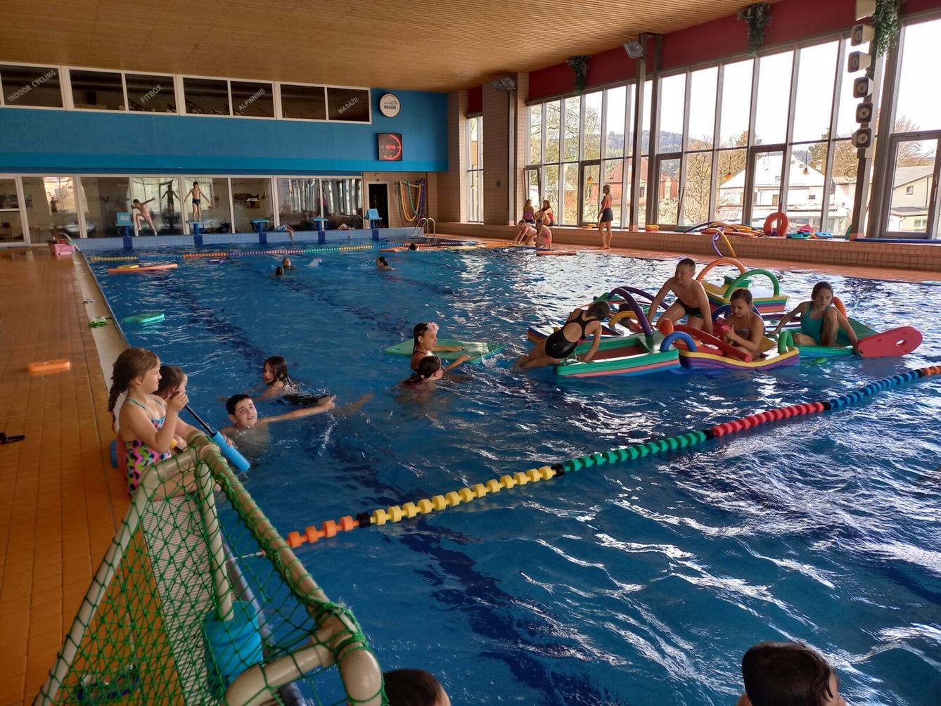 Ukončení plaveckého výcviku ve 2., 3. a 4. třídě - 9