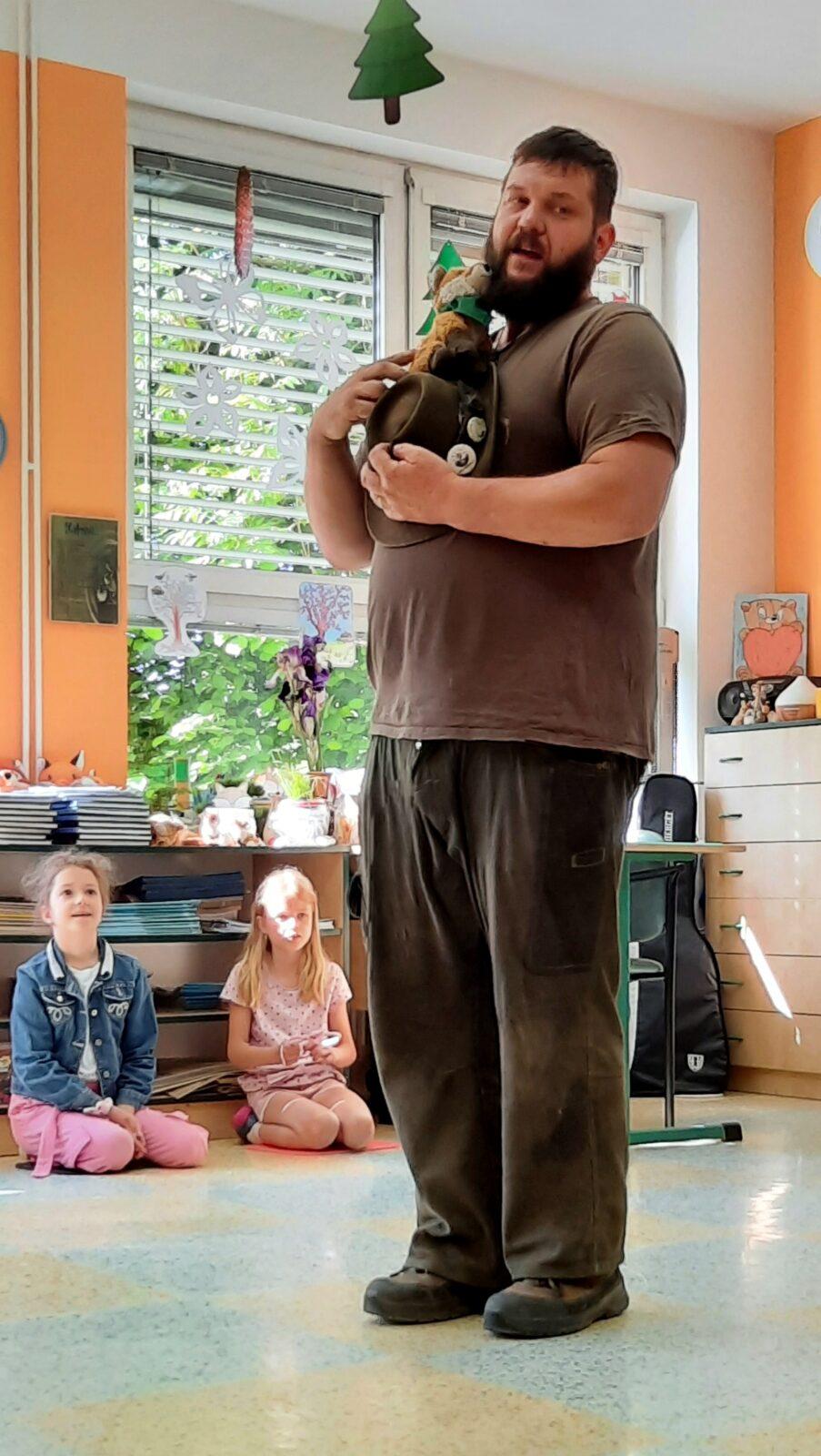 31. 5., Liška u prvňáčků - 1