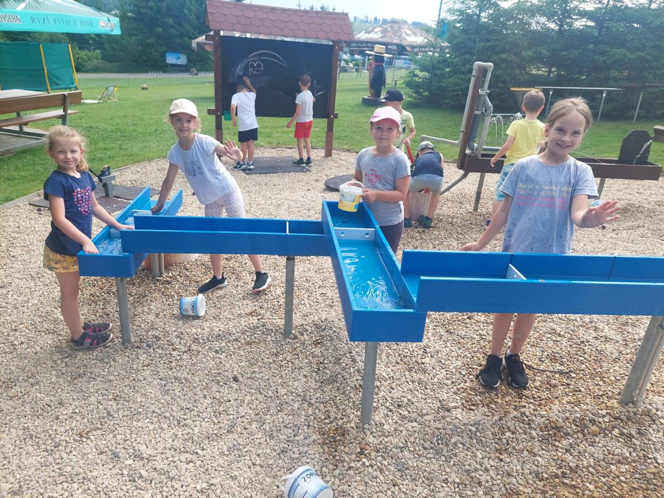 1.A + 1.B na výletě v Pinquin parku - 5