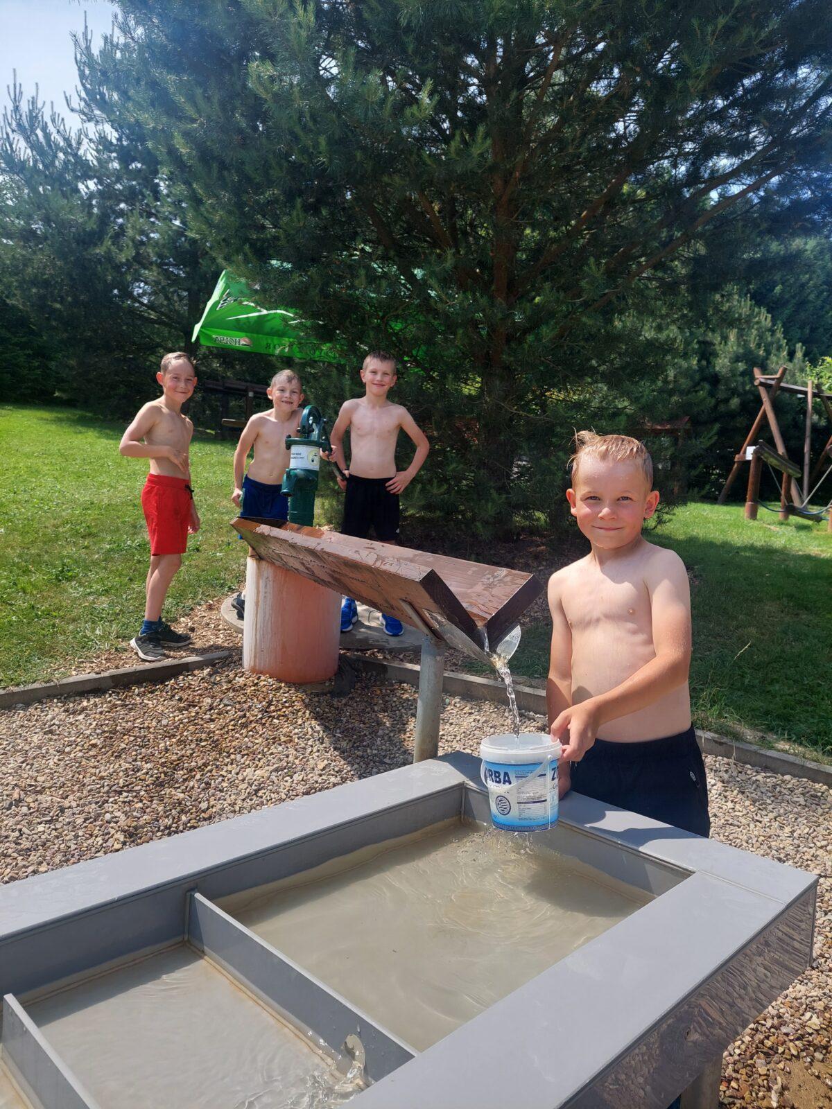 1.A + 1.B na výletě v Pinquin parku - 11