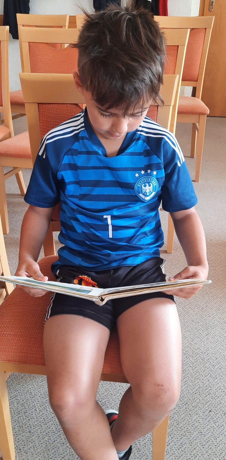 18. 9. Pasování na čtenáře, 2.B - 21