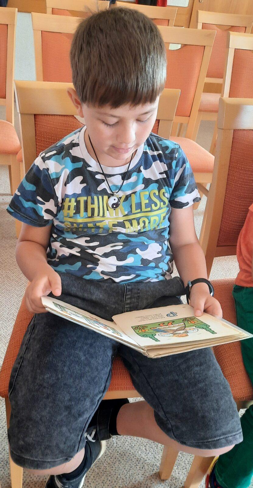 18. 9. Pasování na čtenáře, 2.B - 23