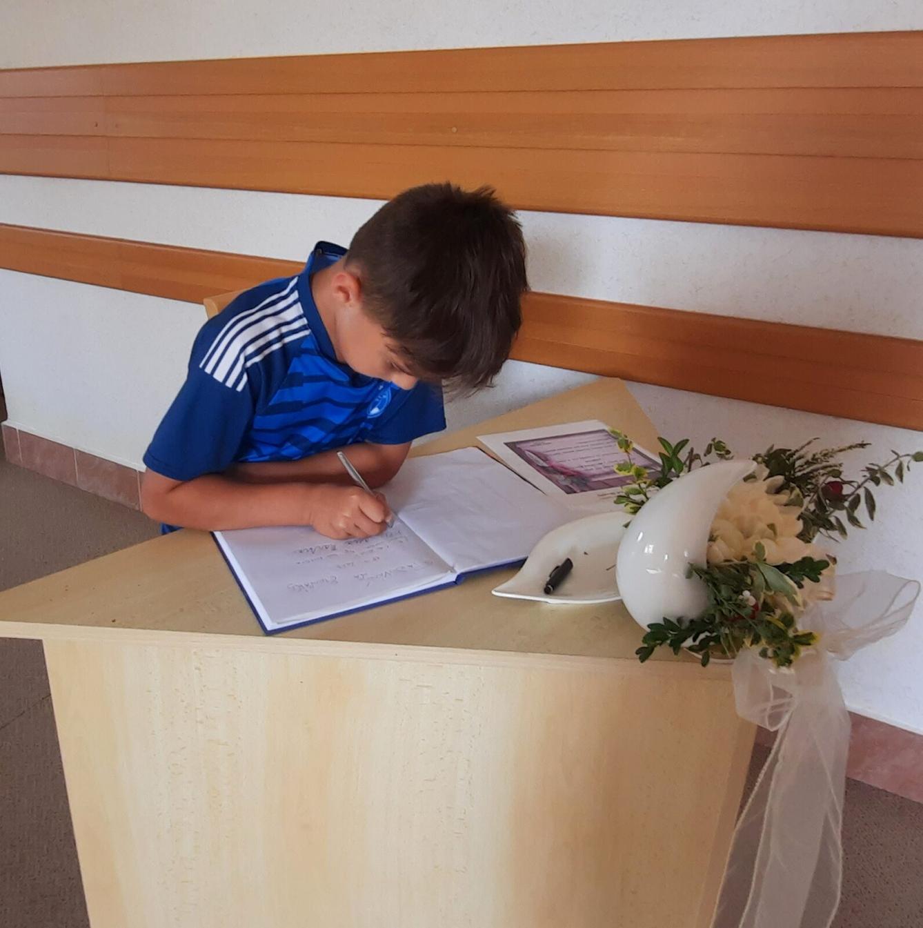 18. 9. Pasování na čtenáře, 2.B - 36