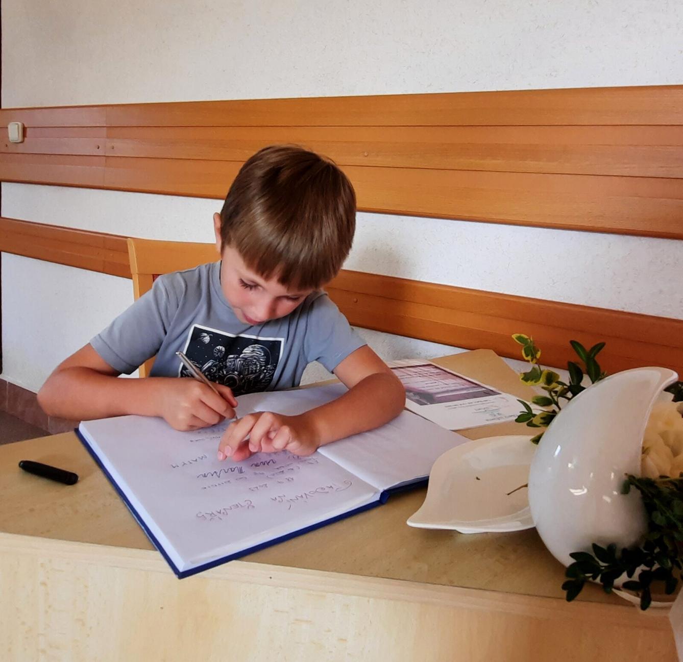 18. 9. Pasování na čtenáře, 2.B - 60