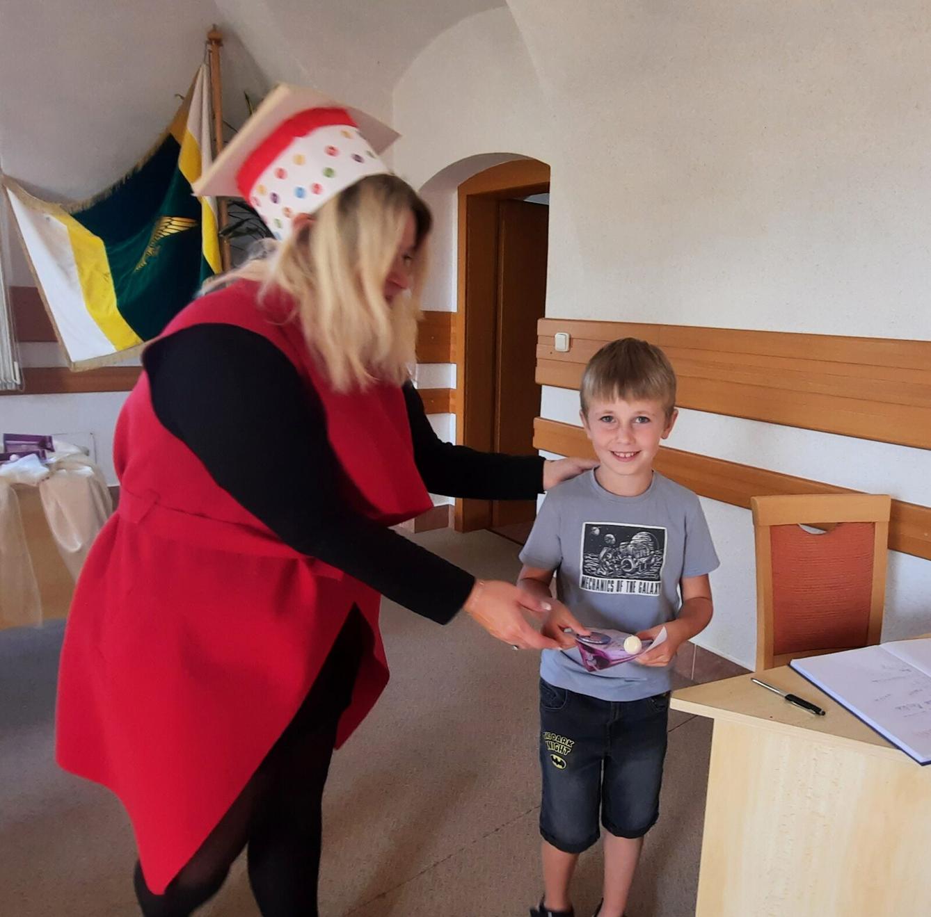 18. 9. Pasování na čtenáře, 2.B - 61