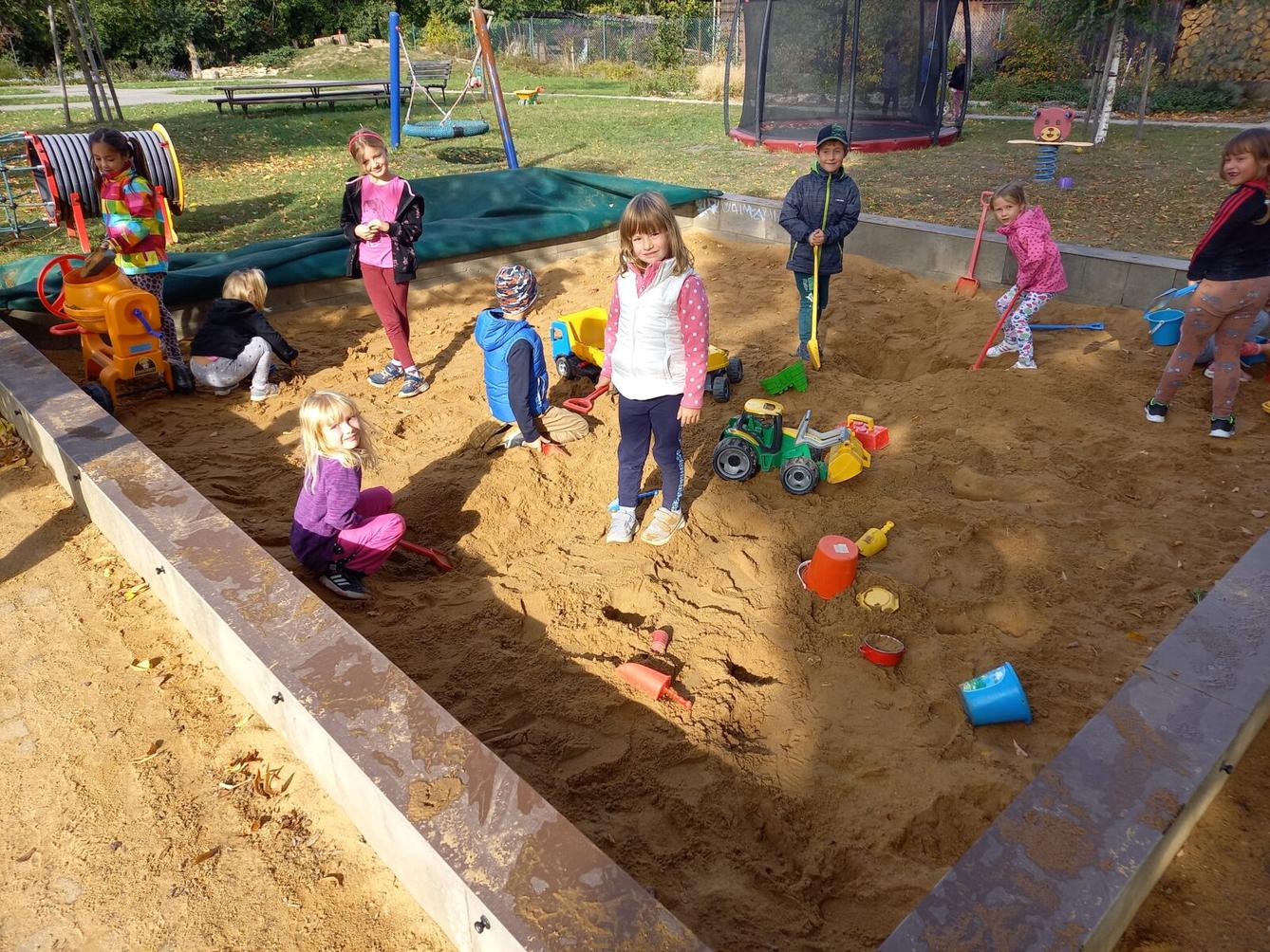 Prvňáčci ve školkách - 1